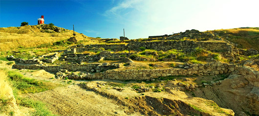 Останки стародавнього міста Пантікапей