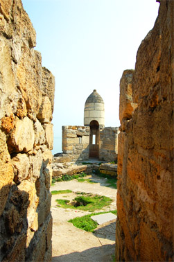 Турецкая крепость Ени-Кале на Керченском полуострове. Внутри крепости