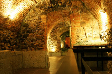 Підземелля Ужгородського замку. Дігустаціонний зал