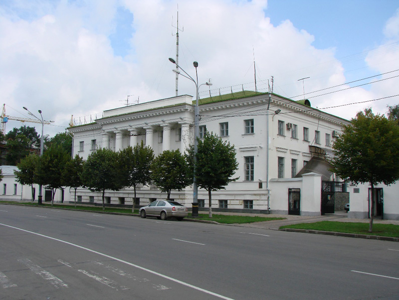 Будинок Полтавського цивільного губернатора. Фото – Олекса-Київ