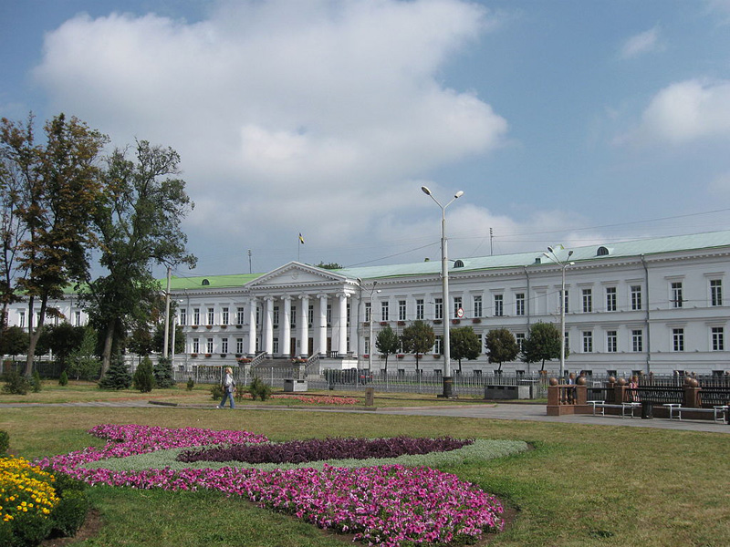 Будинок колишніх губернських установ. Фото – IgorTurzh