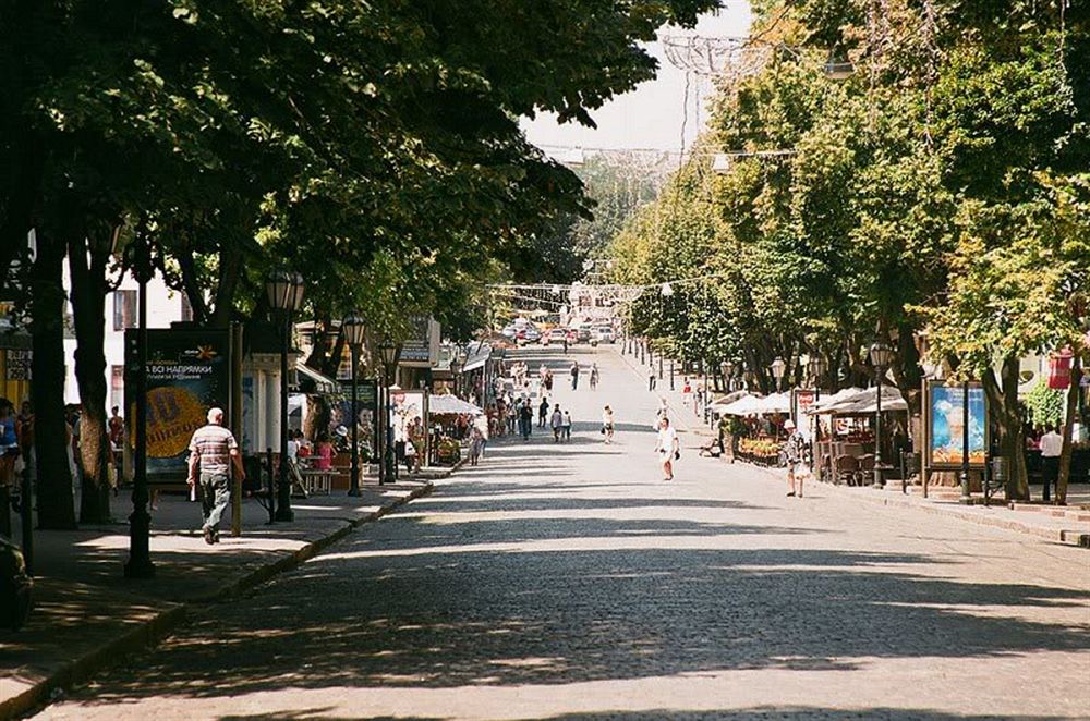 Дерибасівська вулиця в Одесі