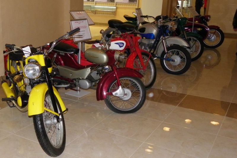 Ретро-мотоцикли в музеї «Мотор Січ»