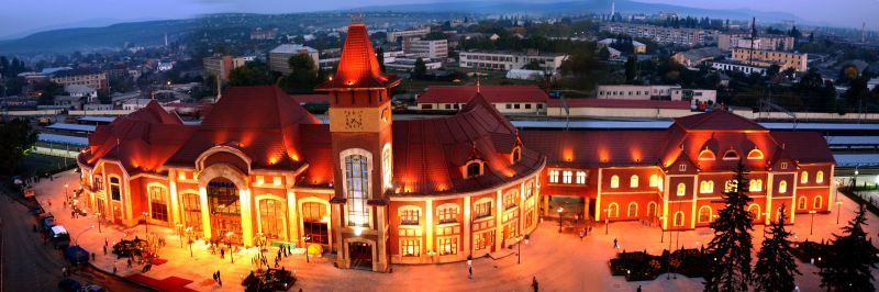 Залізничний вокзал Ужгорода - один із найкрасивіших в Україні.