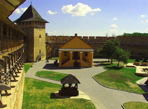Луцький замок або замок Любарта. На території замку