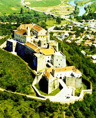 замок Паланок