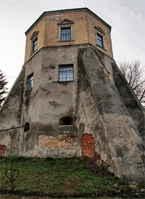 Вежа палацу графа Ксідо