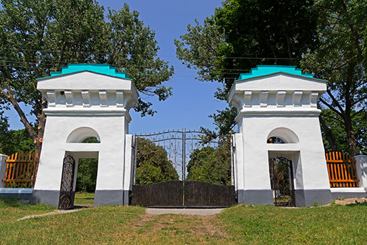 Ворота дворца Галаганов