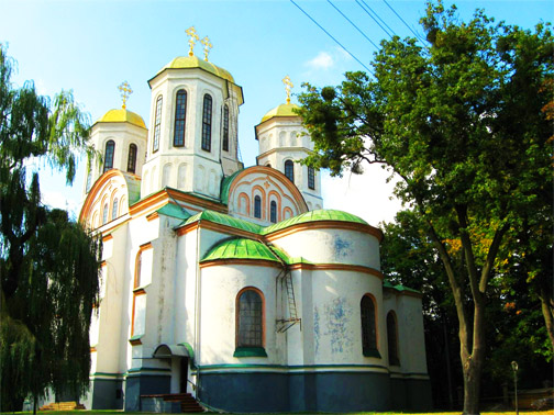 Замок князей Острожских. Богоявленская церковь