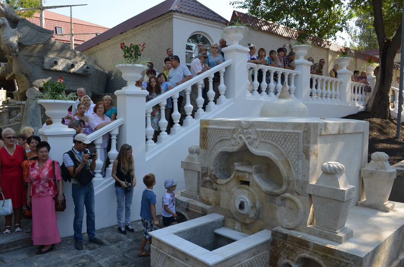 Турецький фонтан поблизу яхт-клубу. Миколаїв